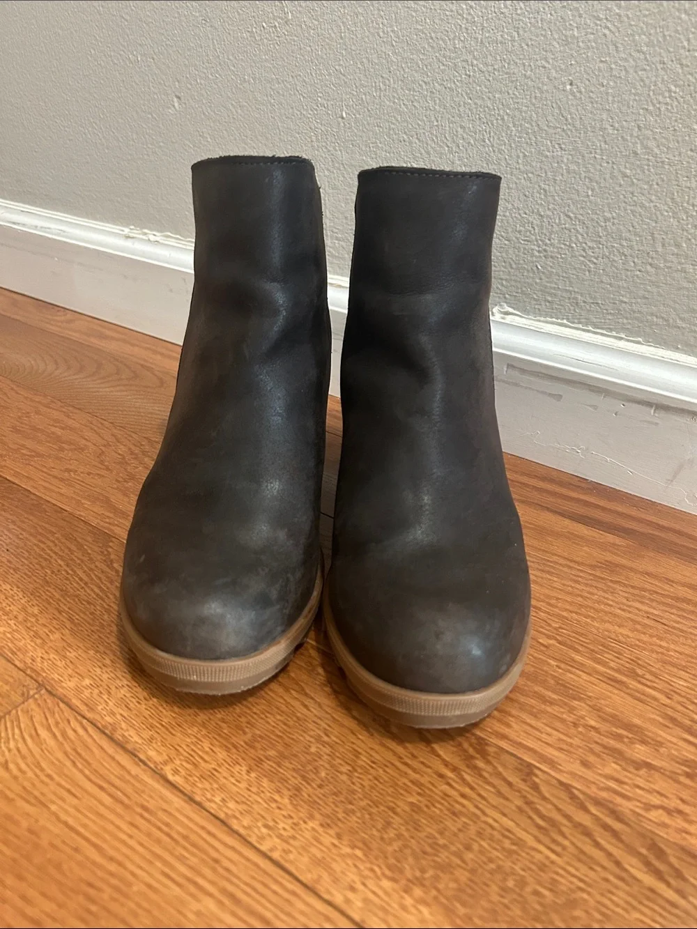 Sorel stylish black